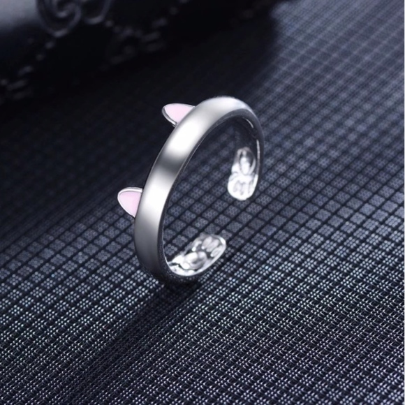 CAT LOVERS Silver Adjustable Cat Ears Ring - Picture 3 of 5